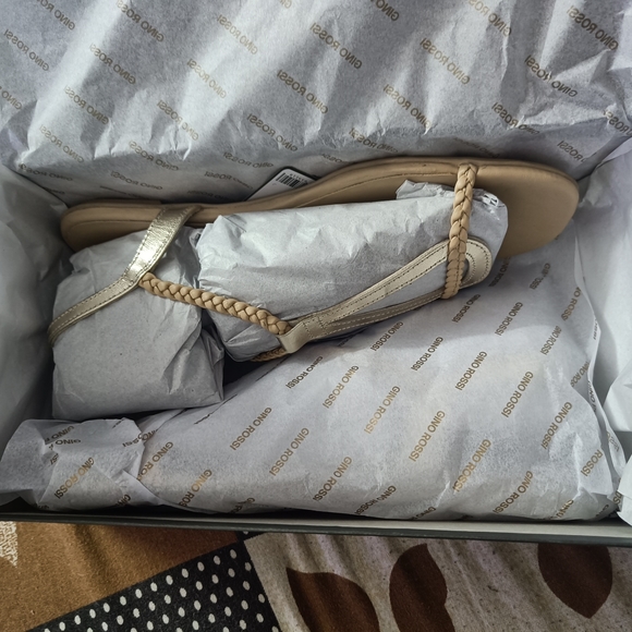 Gino Rossi Sandal - Picture 3 of 5